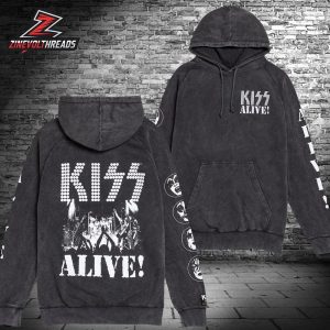 Kiss Band ALIVE! 50th Anniversary Sweatshirt The Landmark Album In 1975 Classic T-Shirt