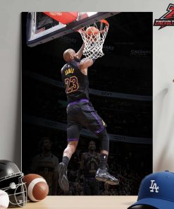 Lebron James Los Angeles Lakers At 41 Years Old Reverse Lay Up Dunk NBA 2025-2026 Home Decor Poster Canvas